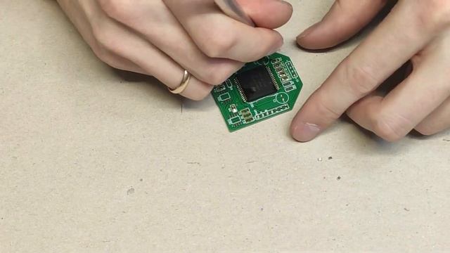 Пайка драйвера ДПТ паяльником смотреть онлайн