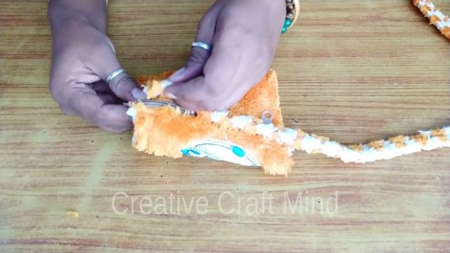 Reuse Kids Old Sweater - Best out of Waste Idea смотреть онлайн