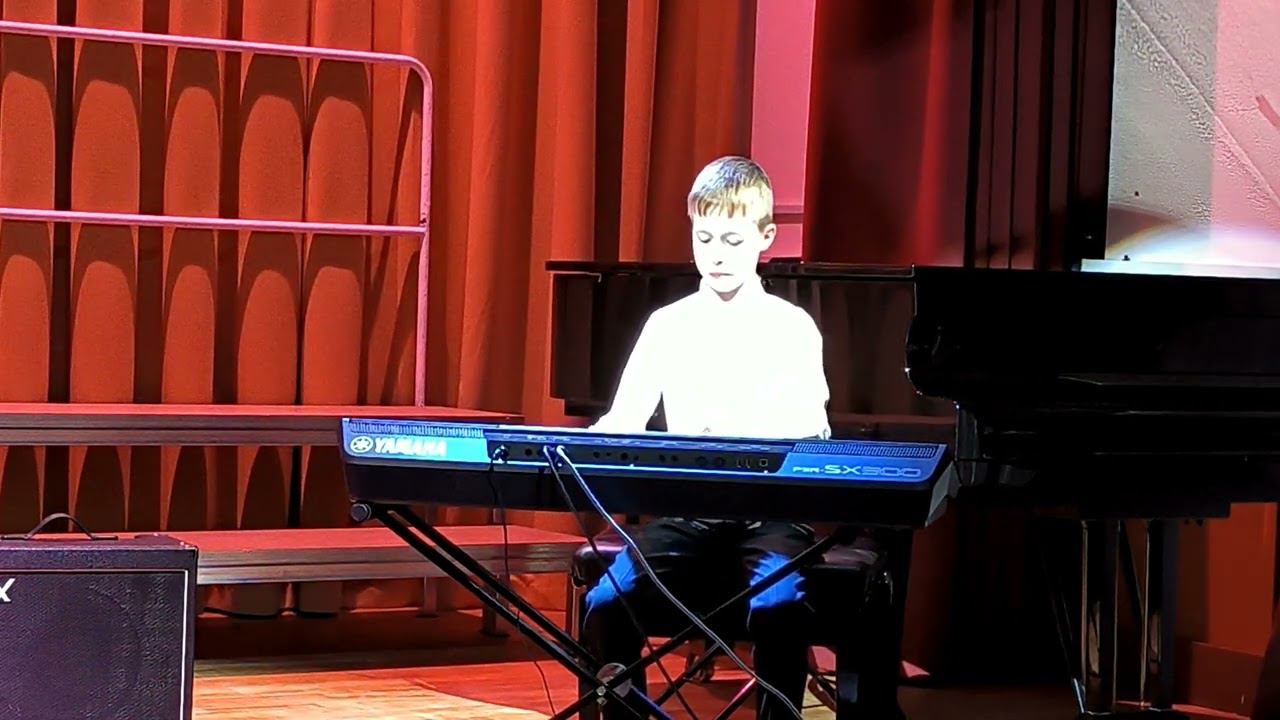 21. «Волынка» - фантазия на тему русской н. п. Исп. Распопов Иван смотреть онлайн