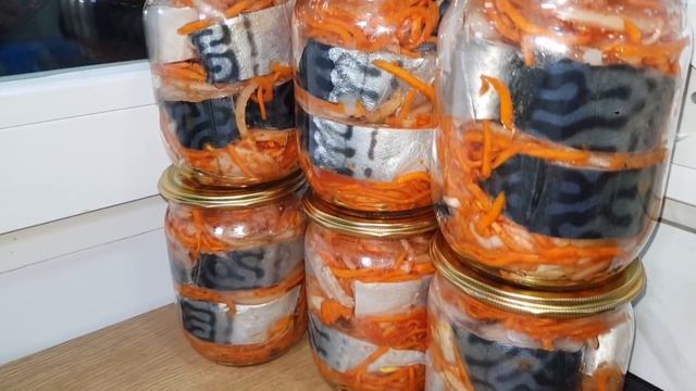 Такая СКУМБРИЯ может удивить! Скумбрия в масле и томате - РЫБНЫЕ КОНСЕРВЫ в домашних условиях! смотреть онлайн