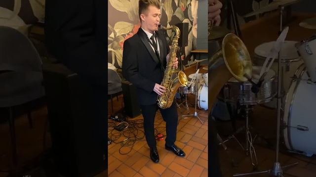 Jazzy Jazz - Джазовые стандарты от гениального Евгения Ранга (Новосибирск) смотреть онлайн