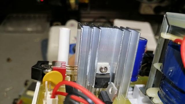 Сравнение аппаратов Strong 210 и Strong 211.