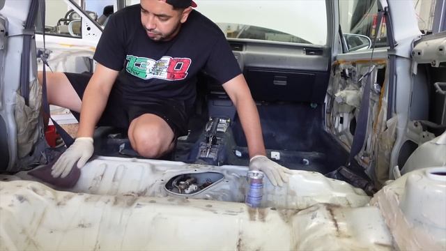 How to restore your interior! ??♂️ Nitrous EG Build day 2! ? смотреть онлайн