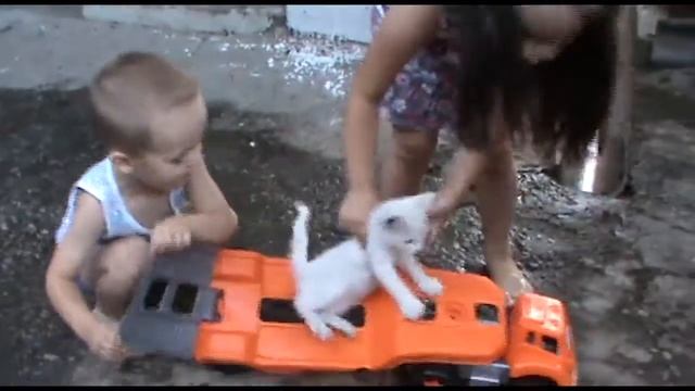 Стихи детям Барто Грузовик Verses for children Barto Truck смотреть онлайн