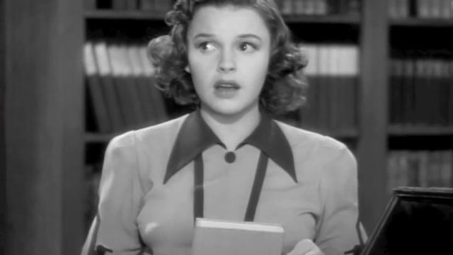 Judy Garland - "I Ain't Got Nobody" from "Strike Up The Band" (1940) смотреть онлайн