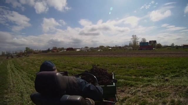 Весенние работы 2015 Минитрактор из мотоблока . Homemade garden tractor. смотреть онлайн
