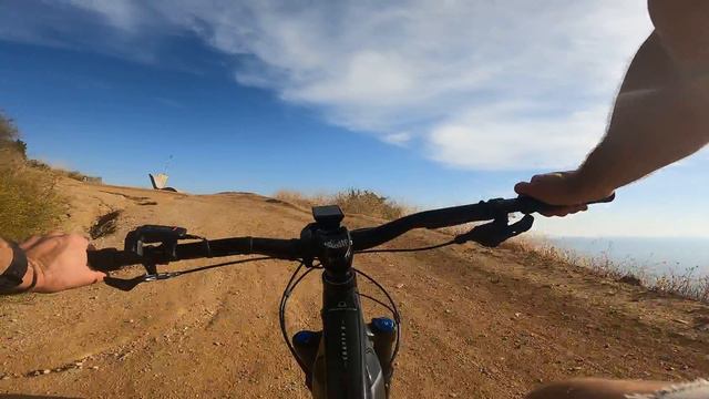 Do You Get a Good Workout on an Electric Mountain Bike? Or is an eMTB Cheating? смотреть онлайн
