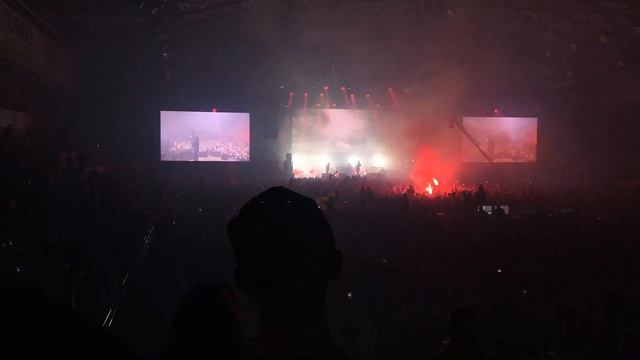 «2 типа людей» Макс Корж (Варшава 27.11.2019) смотреть онлайн