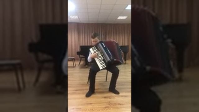 Жиро "Под небом Парижа" смотреть онлайн