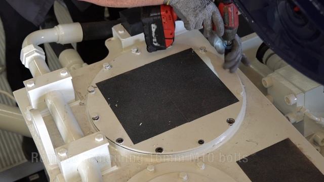 SANY Boom Pump | Hydraulic Oil Filter Service | Quick Start Video Series смотреть онлайн