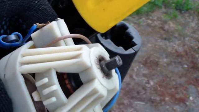 Не включается триммер Huter Get-400 (или другой) - ремонтируем сами! Repair the trimmer ourselves! смотреть онлайн