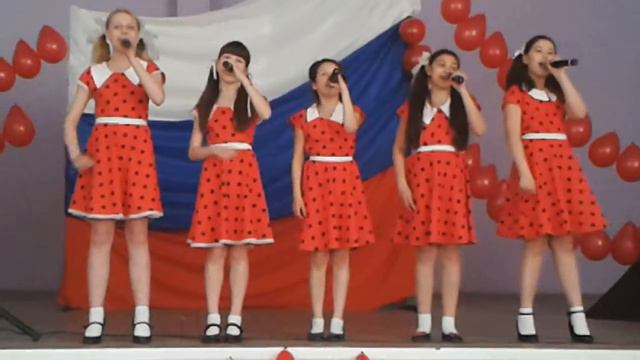 Школа №12. Красноярск. Концертная программа к 70-летию Победы. смотреть онлайн