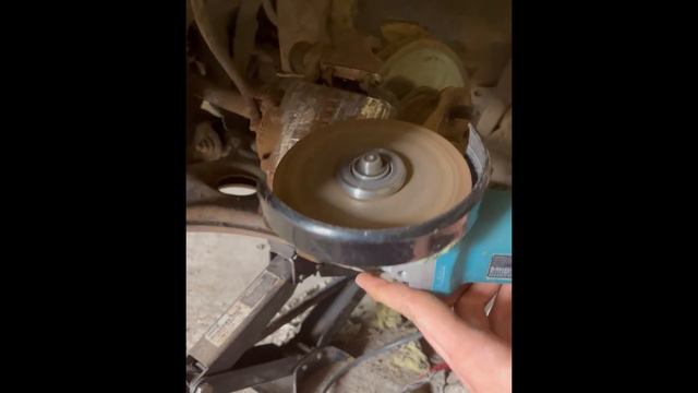 ОТВАЛИЛАСЬ ДВЕРЬ/ ПЕРЕКРАС ТОРМОЗОВ НА МАЗДА 626GC. 1 ЧАСТЬ смотреть онлайн