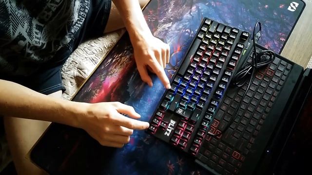 Видео обзор на механическую игровую клавиатуру Defender Blitz RU 60% смотреть онлайн