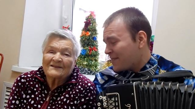 Павел Сивков (баян) и Людмила Сергеевна - "Снег летит" 15.01.2014 смотреть онлайн