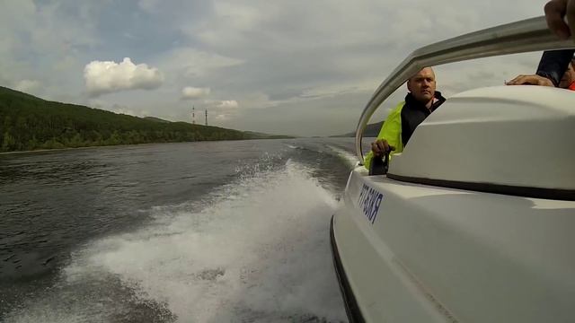 Прогулка по Енисею смотреть онлайн