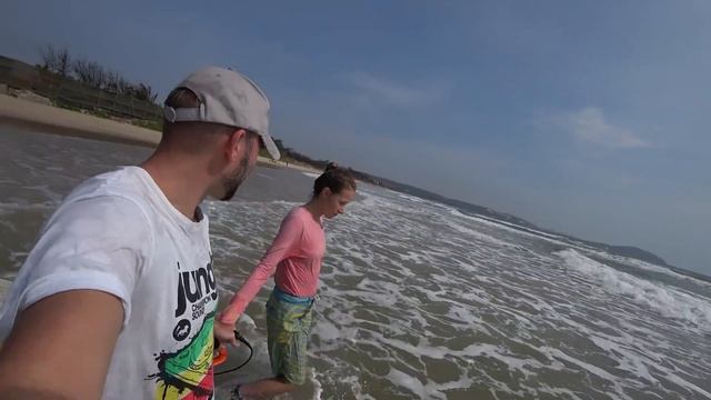 Surfing school in Mui Ne. Phan Thiet. Vietnam. смотреть онлайн