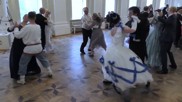 Triplet Galop Quadrille