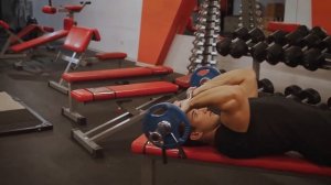 246 французский жим лежа с z образным грифом