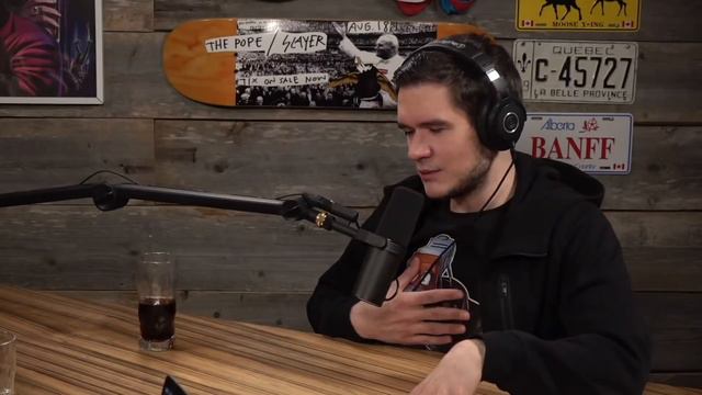 Badcomedian о впечатлениях от США смотреть онлайн