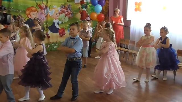 МДОУ 18 Выпускной 2019 Группа 4 Танец Маленькие звезды смотреть онлайн