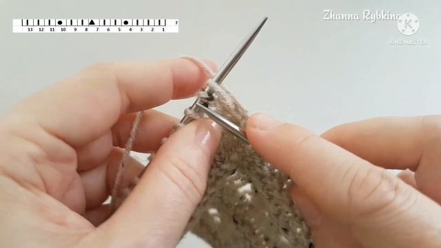 Вы удивитесь, насколько это простой узор! Платочная вязка и простой ажур спицами.