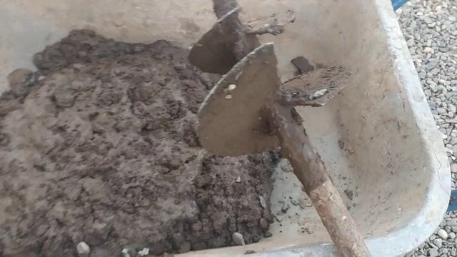 Каркасный дом 6×6. Лунки под столбы забора.Мерзлый грунт. смотреть онлайн