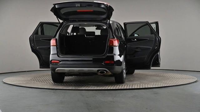 Kia Sorento - KX-2 2.2 CRDi Automatic 5 Door - Citygate Kia Slough смотреть онлайн