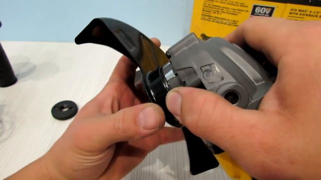 Бесщеточная болгарка Dewalt DCG414