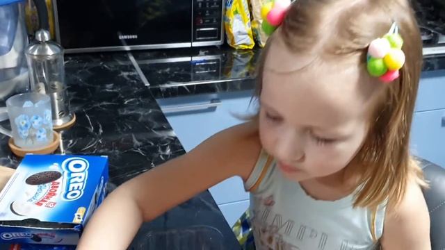 Дегустация сорта клубники Мурано. Первые ягодки 2021 года. смотреть онлайн