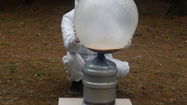 Эксперимент: КОКА КОЛА, ФАНТА, СПРАЙТ vs МЕНТОС смотреть онлайн