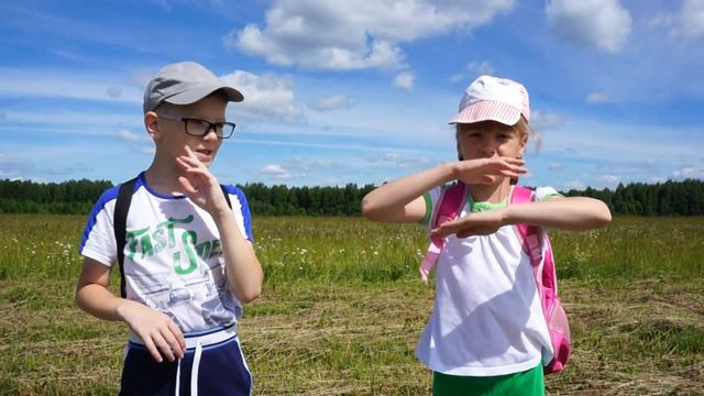 Вместе весело шагать по просторам... смотреть онлайн
