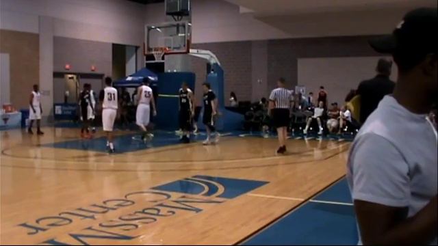 Will Brady Basketball