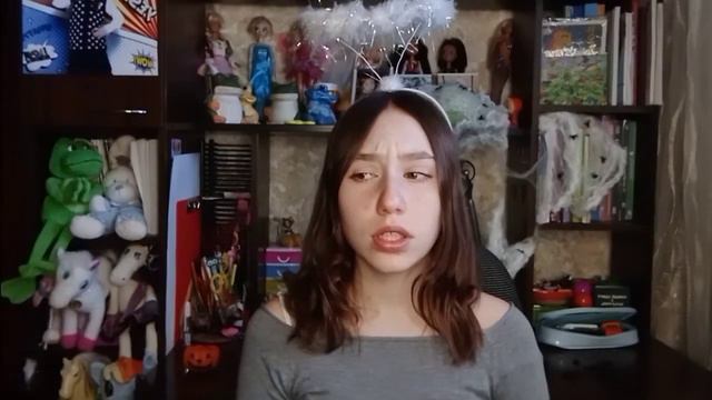 ПОЕЗДКА К БАБУШКЕ В ДЕРЕВНЮ! Страшная история смотреть онлайн