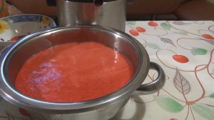 Желе из свежих ягод йошты и красной смородины. Jošt jelly and red currant.