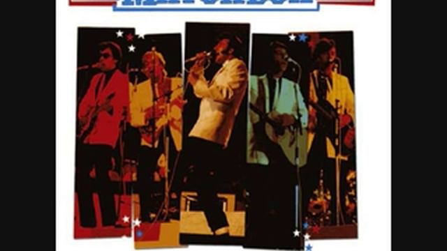 Matchbox - Love is Going Out of Fashion смотреть онлайн
