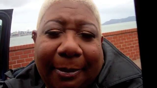 Luenell(from Borat) giving Dj Prince Halim crazy Shout Out смотреть онлайн