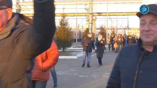 Железнодорожный круиз "В Сибирь" доставил 80 туристов в Тюмень смотреть онлайн