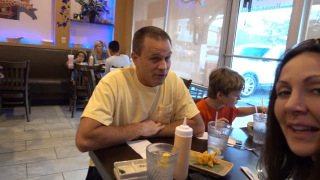 WHAT HAPPENS TO SHAWN ON HIS BIRTHDAY? | We Are The Davises смотреть онлайн