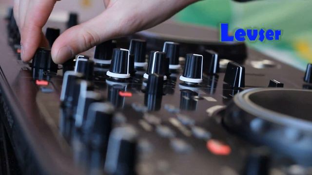 DJ CONTROLLER PIONEER DDJ-ERGO-K XS25 смотреть онлайн