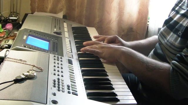 Сойти с ума REFLEX (Yamaha PSR-S700) смотреть онлайн