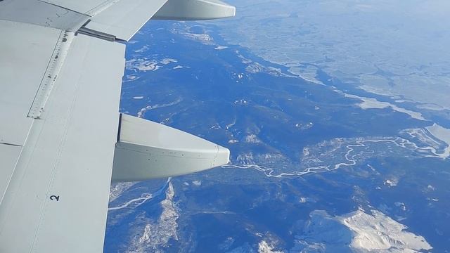 Невероятно красиво Сахалин с неба. Полёт на самолёте с Сахалина на континент над Японским морем. смотреть онлайн