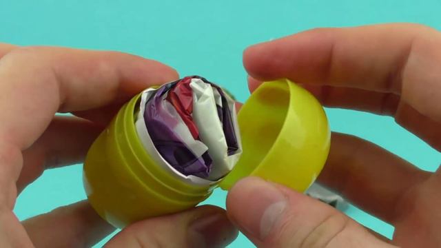 TOTO Surprise Eggs Unboxing - Angry Birds Surprise Eggs Toys