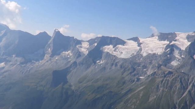 Pointe des Chardes (2919 m) - Vue panoramique du sommet смотреть онлайн