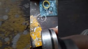 Ремонт цилиндра подъёма кабины Volvo F12