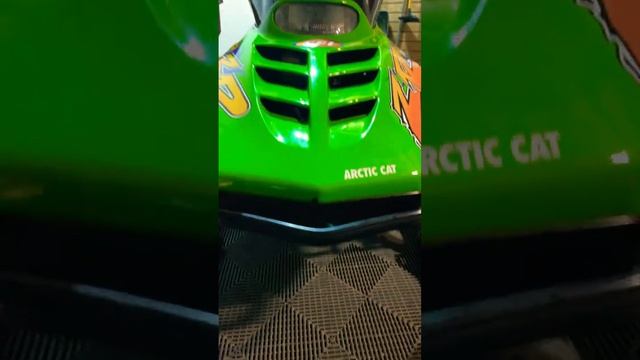 97 zr 580 efi??#snowmobiling #kenblock #arcticcat #braap смотреть онлайн