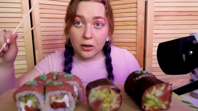 АСМР ИТИНГ РОЛЛОВ ?? Мои ошибки в жизни ? ASMR SUSHI eating | mukbang | мукбанг смотреть онлайн