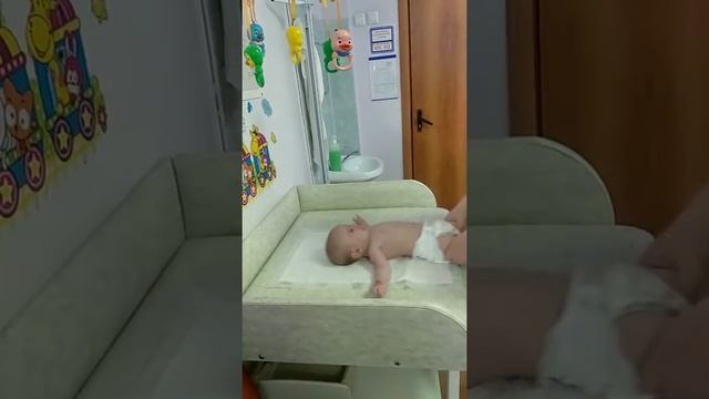 Как делать массаж грудничка в домашних условиях