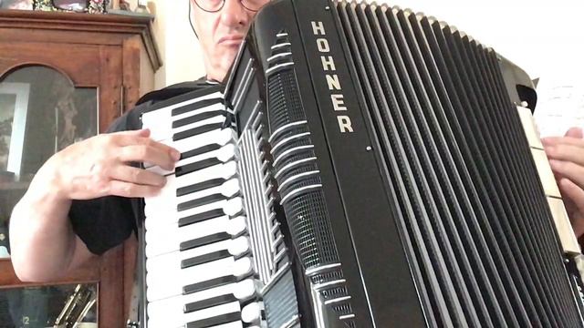 Lambert's Fireside HERBERT HOWELLS for free bass accordion смотреть онлайн