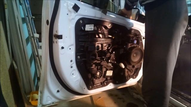 Снятие обшивки водительской двери KIA Ceed. Полный разбор. Kia cee'd JD 2012 смотреть онлайн